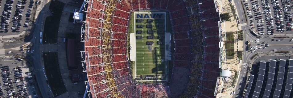 Sports-stadium-solar-installation-metlife-navy-army